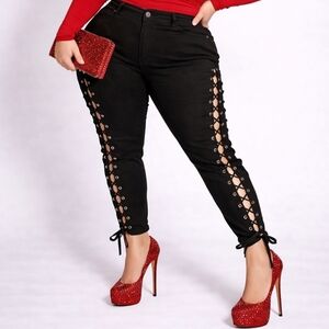 ✨ Lace-Up Side Pants | Shein Curve | 2XL Black | Edgy Statement Skinny
